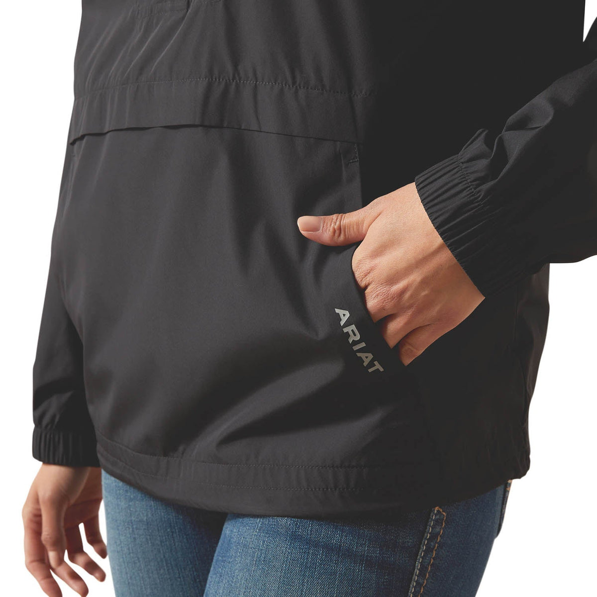 Ariat Whisper Pullover — Women's Lightweight Water-Repellent Windbreaker
